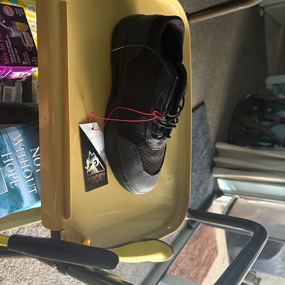 NWT Men’s  Brown Shoes Size 9W